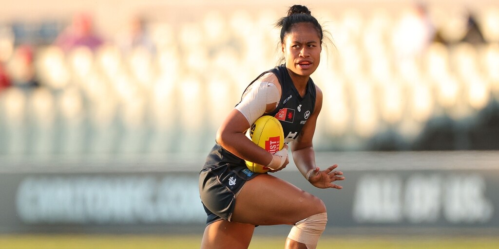 Carlton Blues defender Mua Laloifi requests trade, veteran Western Bulldog Kirsty Lamb to join Port Adelaide - Vimarsana News