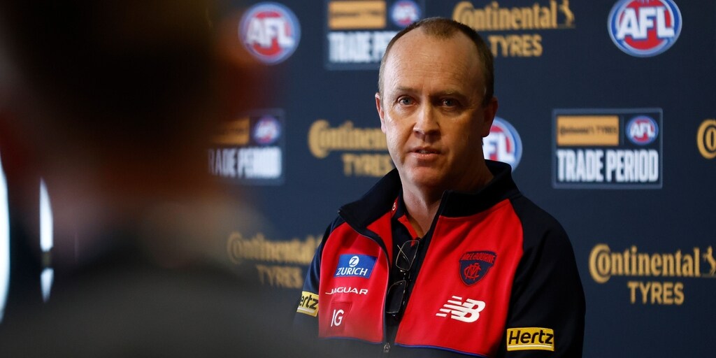 Melbourne Demons land Gold Coast Suns' pick No.11 in huge pick swap - Vimarsana News