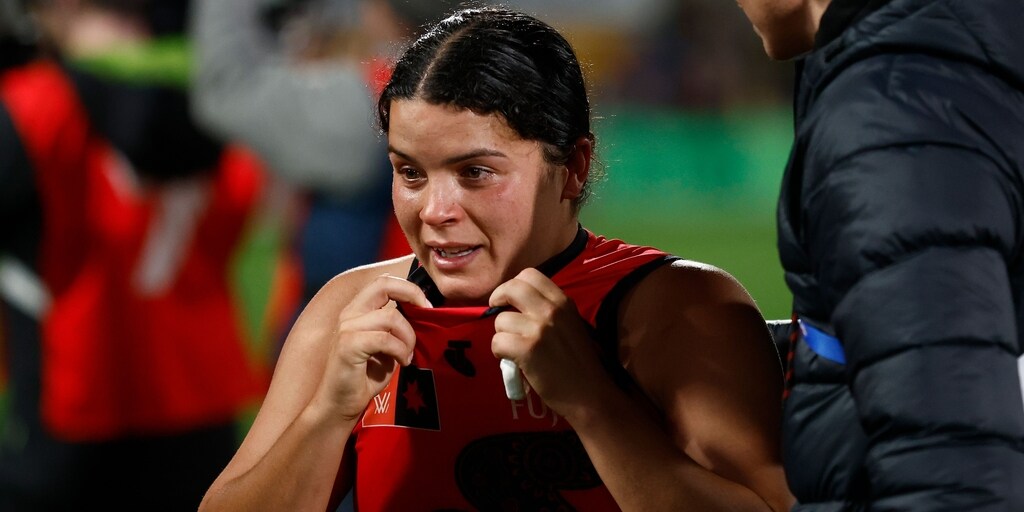 MATCH REVIEW: Bombers star banned, Crow sent to Tribunal - Vimarsana News