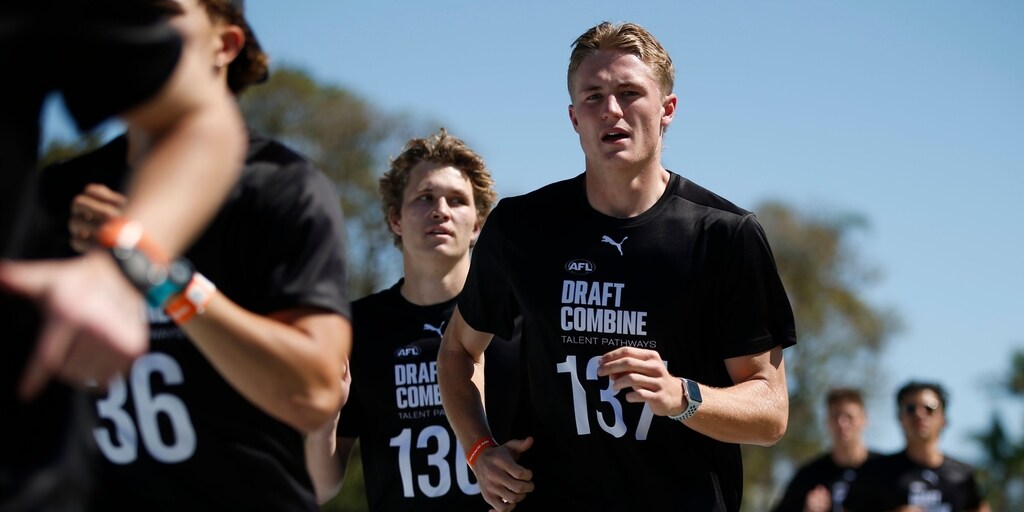 Demon forward's brother Sam van Rooyen to train with Fremantle Dockers in SSP hope - Vimarsana News