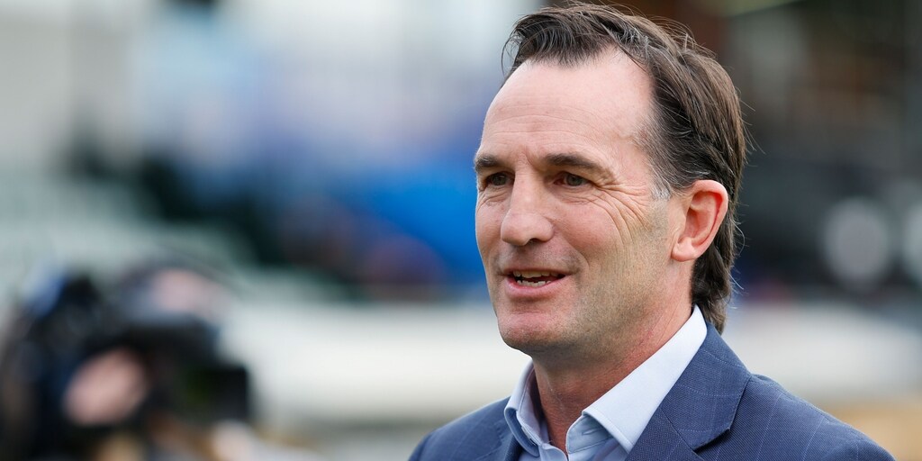 AFL CEO Andrew Dillon backs 'intervention drug testing', defends privacy policy after Federal independent MP Andrew Wilkie's revelations in parliament - Vimarsana News