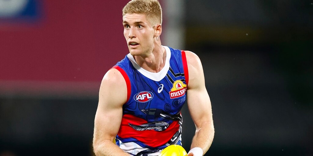 Western Bulldogs ruckman Tim English back in full training as draftee Ryley Sanders, recruit James Harmes shine - Vimarsana News