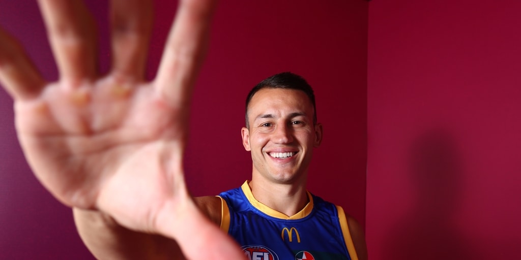 'Stronger', more mature' recruit Tom Doedee shapes up for Brisbane Lions debut - Vimarsana News