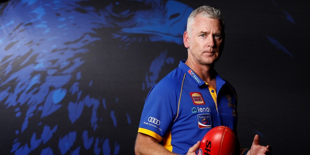 West Coast Eagles coach Adam Simpson discusses study trip to the US, the club's rebuild and how he says they'll rise again - Vimarsana News