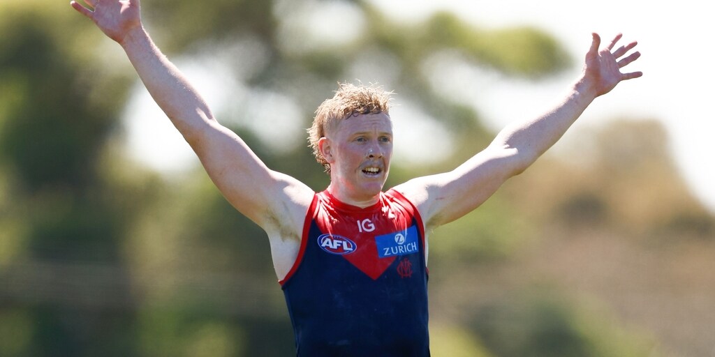 Melbourne Demons to weigh up Clayton Oliver call, Carlton Blues 'conservative' with forward Jesse Motlop - Vimarsana News