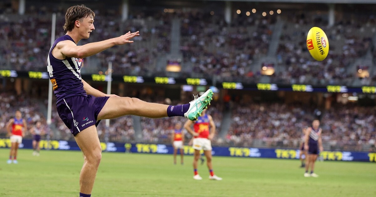Walyalup Dockers back Jye 'Nev' Amiss, ruckman Sean Darcy to face ...