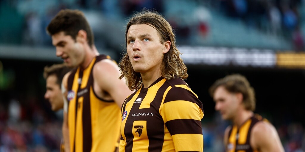 LISTEN: Ex-Pie's 'smart career move', Nat's 'fan-girl' moment - Vimarsana News