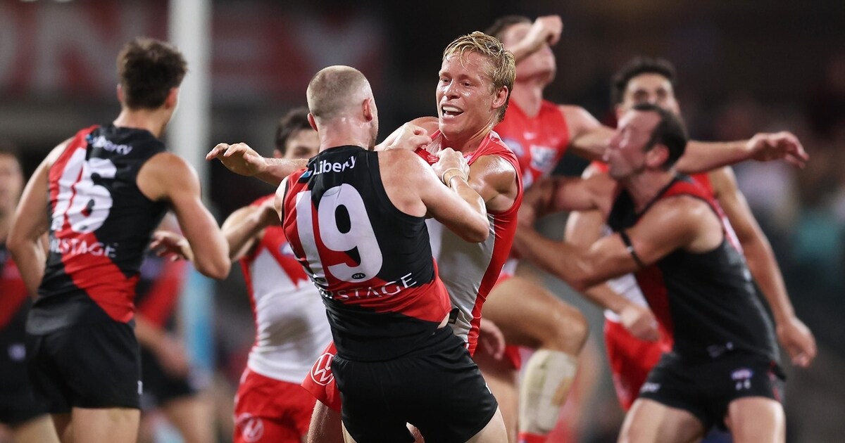 Sydney Swans too strong for Essendon Bombers as tempers flare at SCG
