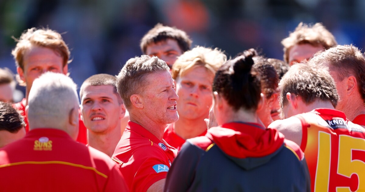 'Just ball it up' Gold Coast Suns coach Damien Hardwick calls for