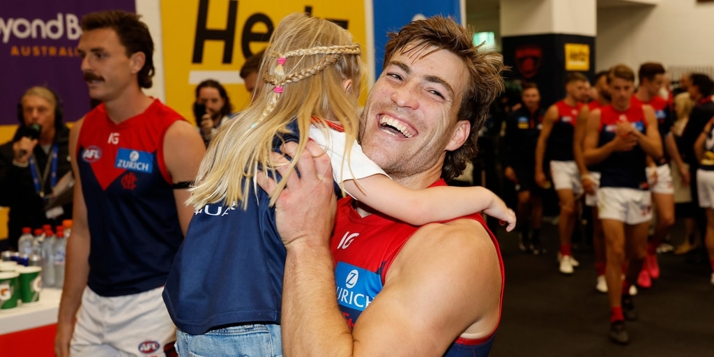 Jack Viney's 200th AFL game for Melbourne Demons will see his family join an exclusive club - Vimarsana News