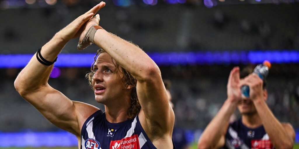 Fremantle Dockers challenged to embrace 'monotony' of season after perfect start, flat Adelaide Crows 'frustrated' - Vimarsana News