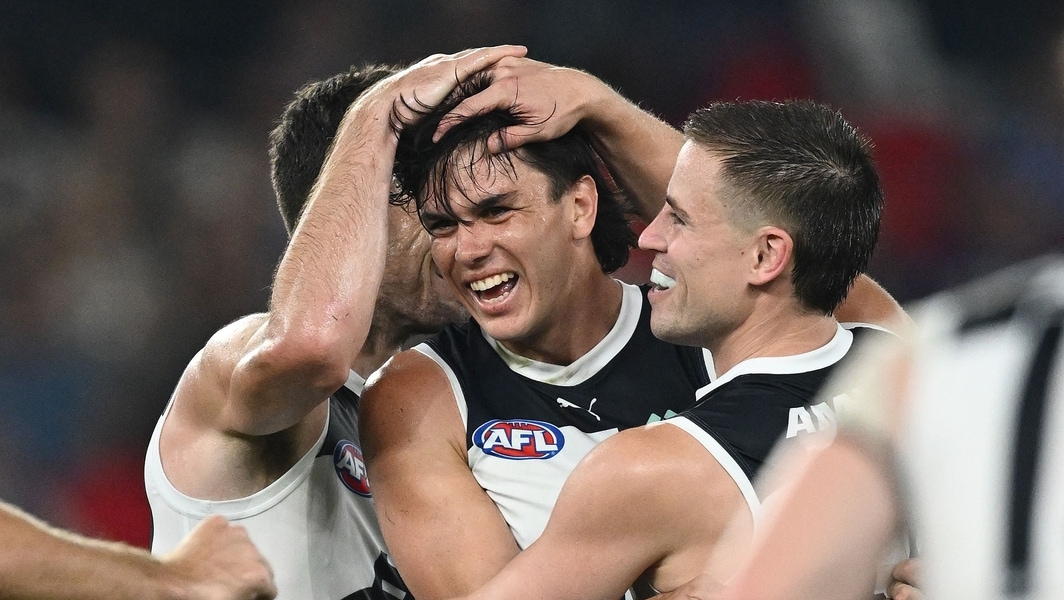 Hot Hollands humbled by Blues' support after ban