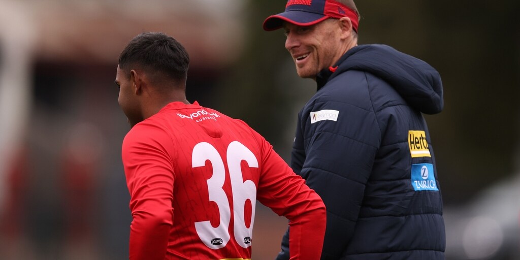 Melbourne Demons back banned Kysaiah Pickett's appetite for change - Vimarsana News