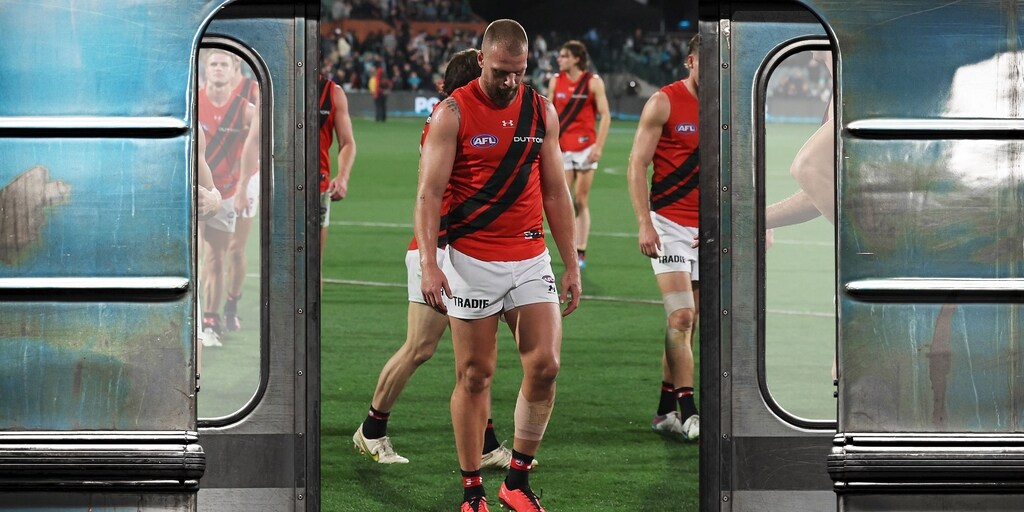 Sliding Doors: IF the Bombers don't get the four points tonight... THEN - Vimarsana News