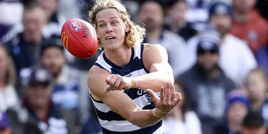 The Geelong Cat Sam De Konings's milestone that took his coach by surprise - Vimarsana News