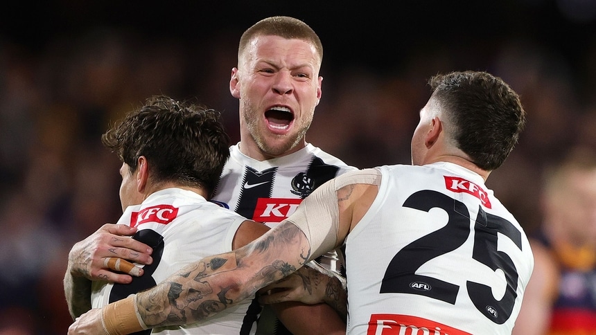 Jordan De Goey celebrates a goal  during the Qualifying Final between Collingwood and Adelaide at Adelaide Oval on September 4, 2025