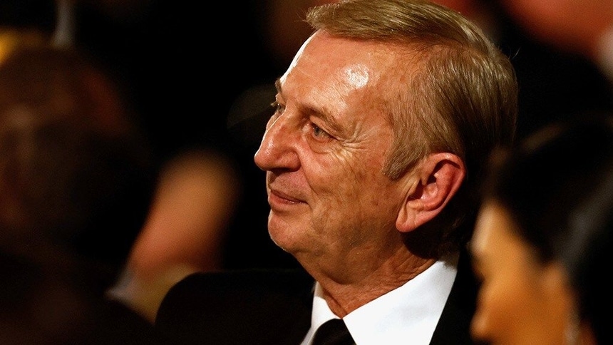 Cometti tribute, Cox downplays clash, Suns’ Jamarra plan