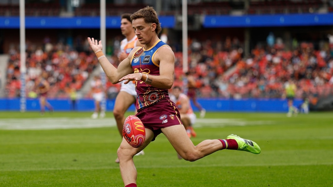 Lions forward requests trade after three-club chase