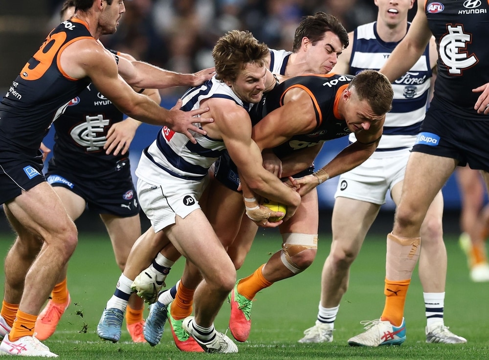 Geelong prepares for midfield challenge against Carlton in elimination final