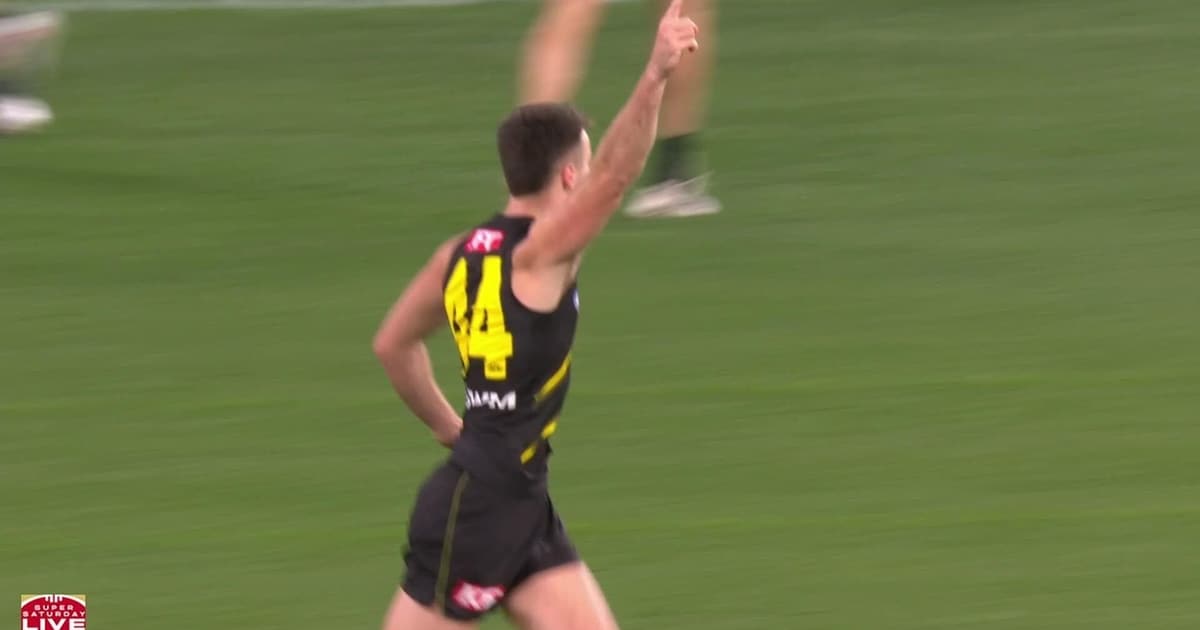Rom Fash Ripper Campbell's crumb turns ripper in a flash