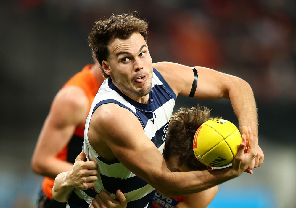 Jack Bowes requests trade from Geelong to Essendon