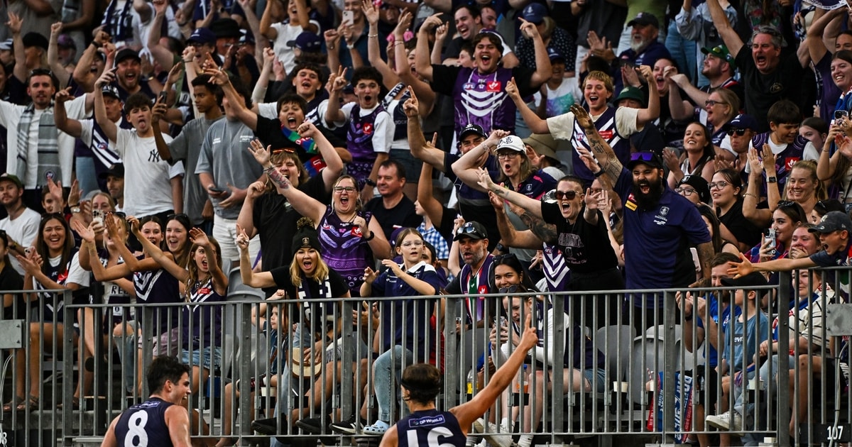 Wharfie Time: Dockers set to break all-time AFL crowd record