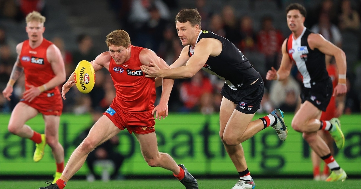 Saints, Suns lock in final teams as veteran celebrates 300th game. Follow LIVE