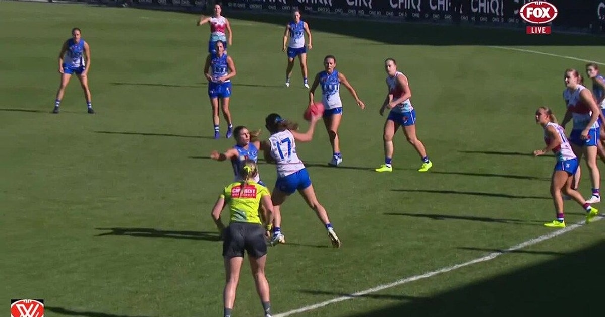 'What the hell was that?!': Commentators in stitches after blatant throw