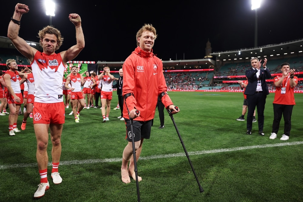 'Devastating': Swans bracing for the worst after captain's knee injury