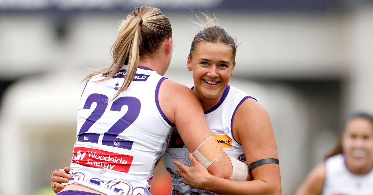 Injury to AA ruck mars Walyalup Fremantle Dockers' strong win over Richmond Tigers