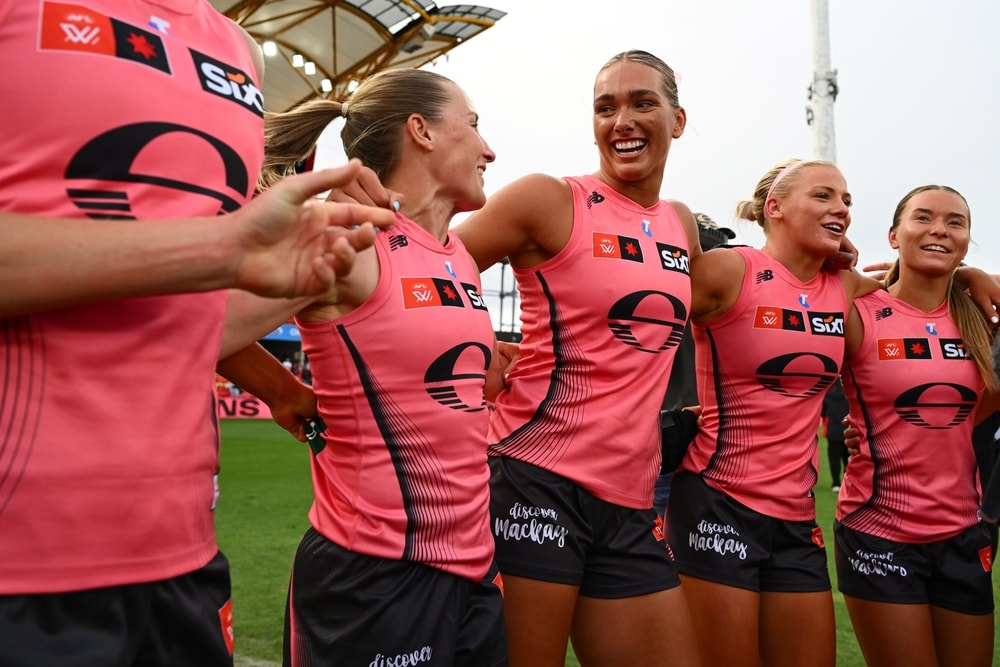 Havana's hanging around: Suns gun re-signs for a further three years