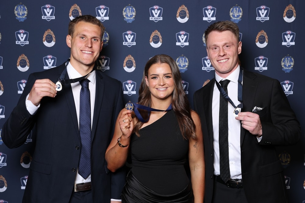 Mynott, Stevens share J.J. Liston Trophy; Eaves wins Lambert-Pearce Medal