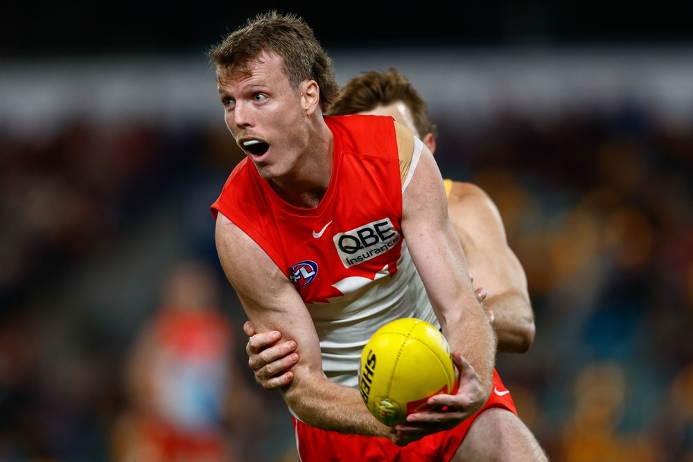 Trade Talk LIVE: Swans star to canvas options, free agency call looms