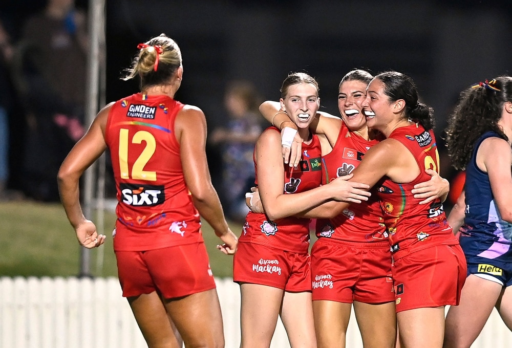 Gold rush: Silky Suns scorch Dees to stamp flag credentials