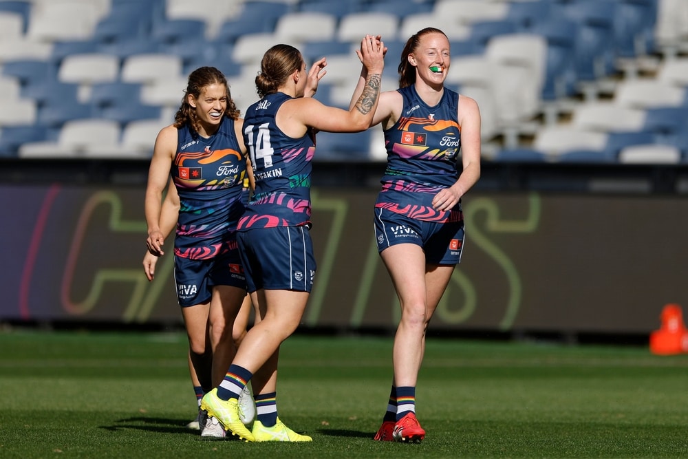 Geelong's fab four feast on Giants in GMHBA demolition
